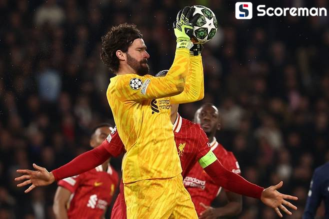 PSG, 리버풀에 UCL 16강 1차전 0-1 패배...이강인 결장